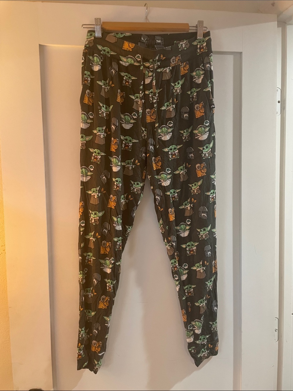 MeUndies Baby Yoda & Mandalorian Print Lounge Pants